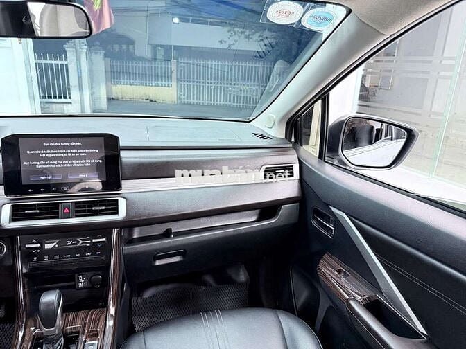 MITSUBISHI XPANDER 2023 AT Premium - 43268 km