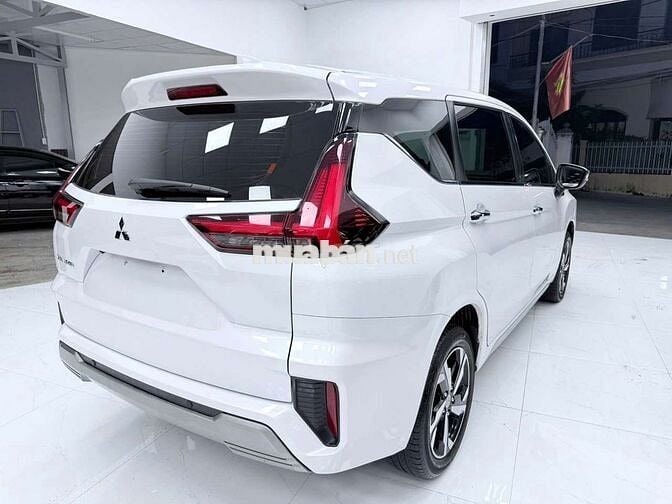 MITSUBISHI XPANDER 2023 AT Premium - 43268 km