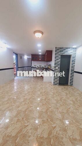 Nhà rộng rãi mát mẻ yên tĩnh trẻ nhỏ ( THƯƠNG LƯỢNG KHÁCH THIỆN CHÍ )