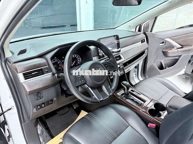 MITSUBISHI XPANDER 2023 AT Premium - 43268 km