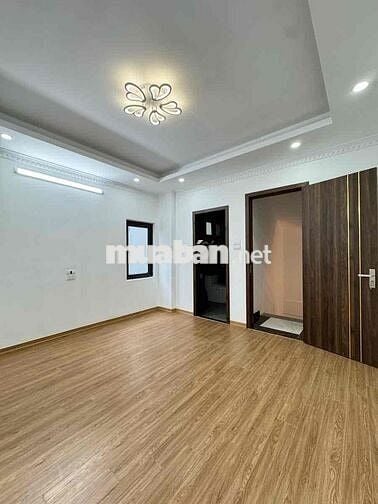 💎 Siêu phẩm 68 Nguyễn Văn Linh – Ô tô đỗ cửa, 30m², mặt tiền 4.2m – Gi