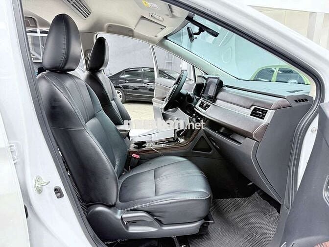 MITSUBISHI XPANDER 2023 AT Premium - 43268 km