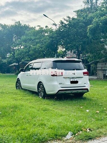 Kia Sedona 2018 2.2 DATH - 150000 km