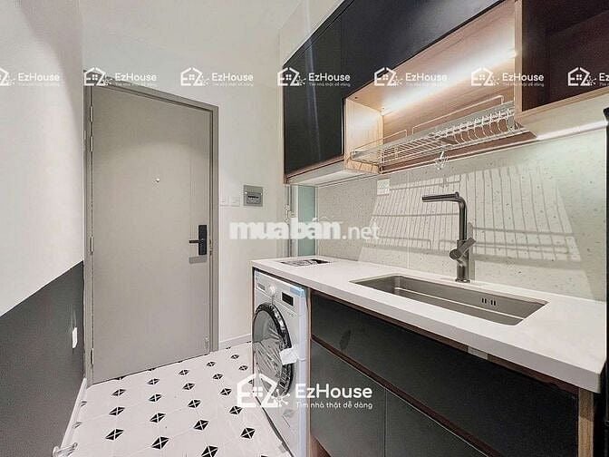 CĂN HỘ BAN CÔNG MÁY GIẶT RIÊNG_GẦN PHAN ĐĂNG LƯU_GIÁP Q1 PHÚ NHUẬN Q3