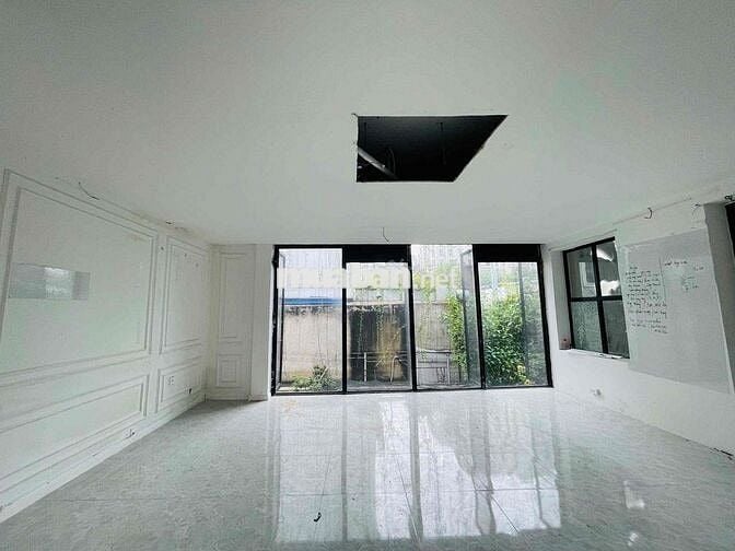 CHO THUÊ NHÀ NGUYÊN CĂN MẶT TIỀN NGUYỄN THỊ DIỆU QUẬN 3