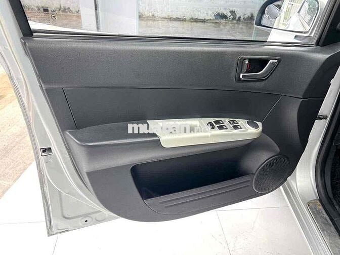 HYUNDAI GETZ 2009 siêu cỏ