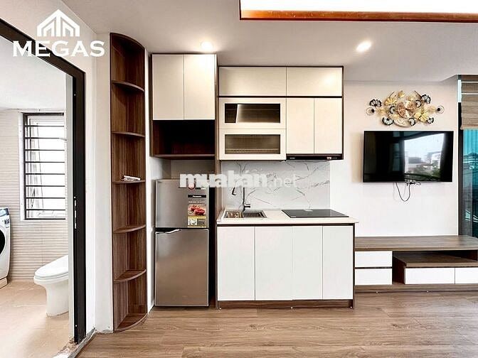 STUDIO – FULL NỘI THẤT – BAN CÔNG NGAY HỒ TÂY