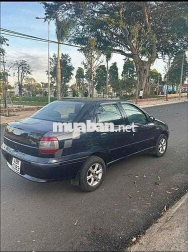 cần bán xe fiat siena  5 chỗ