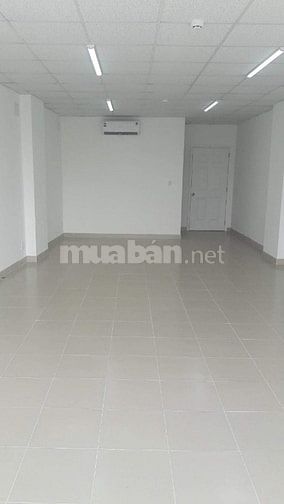 Cho thuê VP 55m2 mặt tiền 767 Lũy Bán Bích, tòa nhà Victoria Building
