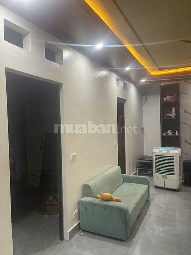 80m2  SÁT ĐƯỜNG 32  HOÀI ĐỨC  NHÀ 1 TẦNG CÓ GÁC XÉP 2 PHÒNG NGỦ RỘNG M