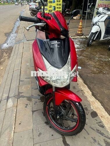 cần bán Xe tay ga Honda Air Blade đỏ