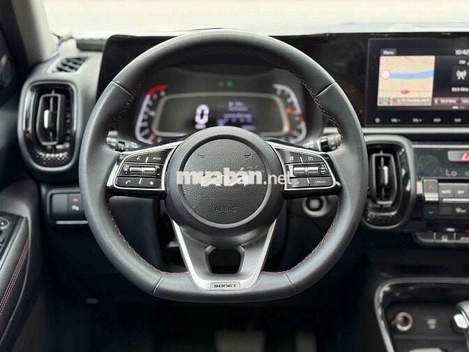 Kia Sonet 2023 Premium 1.5 AT - 32000 km một chủ