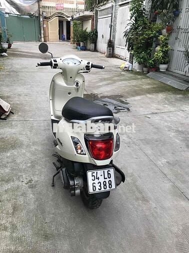 CẦN BÁN 1 XE ELIZABETH .