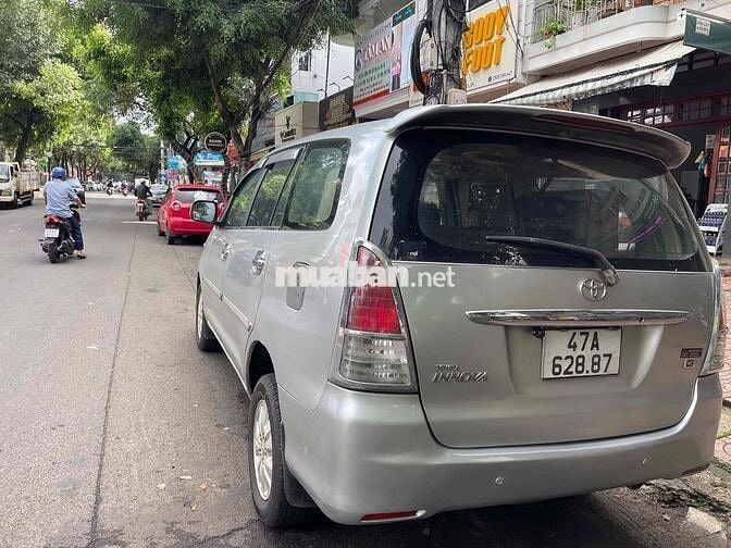 Toyota innova 2009 bản G