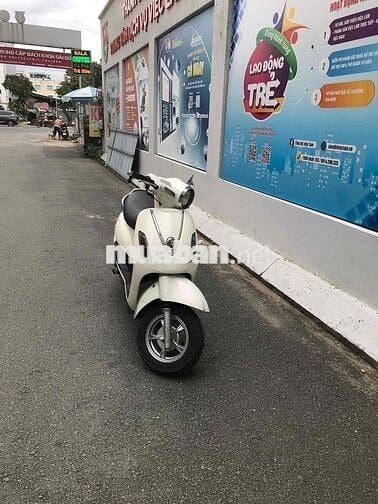 CẦN BÁN 1 XE ELIZABETH .