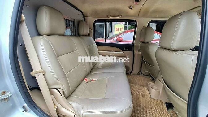 Everest chở tiền cho ngân hàng thanh lý tốt mà rẻ