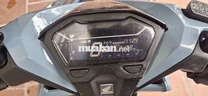 Xe ít đi cần bán , mới chạy dược 13 ngàn