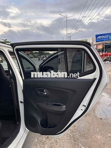 Cần bán xe Toyota Wigo 1.2 G AT 2020 mẫu mới