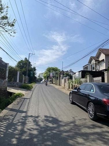 Bán 4000m2 đất thổ cư mặt tiền đường Làm Sơn, Thành Phố Bảo Lộc