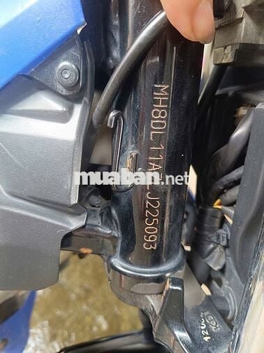 Xe satria xem xe còn bớt