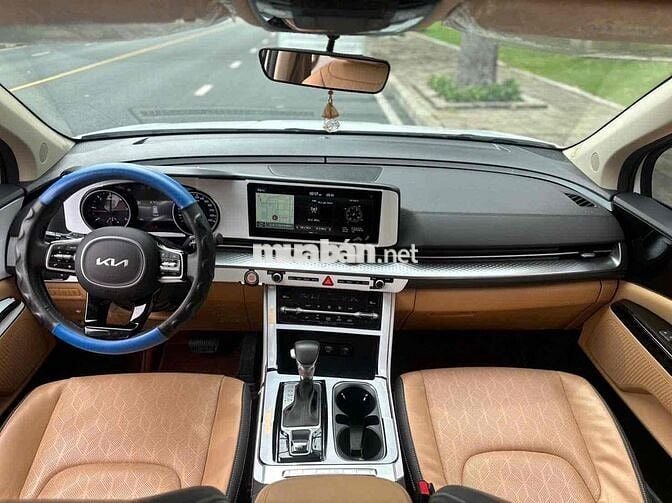 kia carnival sản xuất 2024 odo 1 vạn km