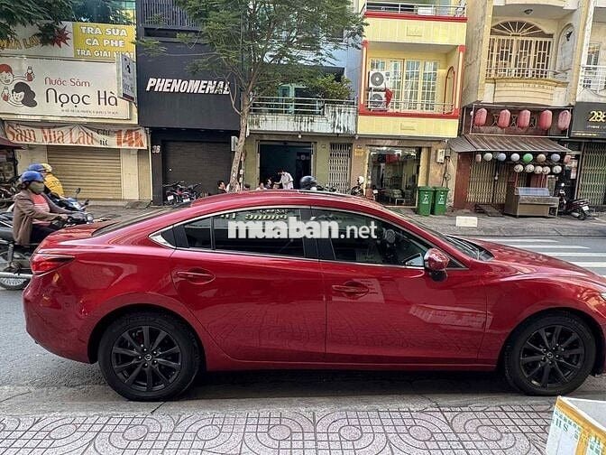 Mazda 6 2016 2.0 AT - 99000 km