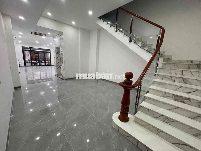 🏡 𝐂𝐇𝐎 𝐓𝐇𝐔𝐄̂ 𝐌𝐀̣̆𝐓 𝐁𝐀̆̀𝐍𝐆 #𝐂𝐈𝐓𝐘𝐋𝐀𝐍𝐃 – 𝐏𝟏𝟎, 𝐆𝐎̀ 𝐕𝐀̂́𝐏