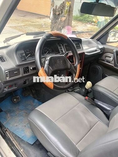 Bán xe 7 chỗ máy dầu,2 cầu còn đủ