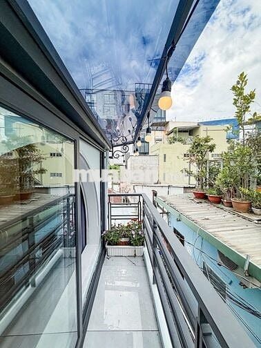 SIÊU PHẨM NHÀ MỚI, 3 TẦNG LẦU- CHỈ 3.88 TỶ NGUYỄN HỮU CẢNH BÌNH THẠNH