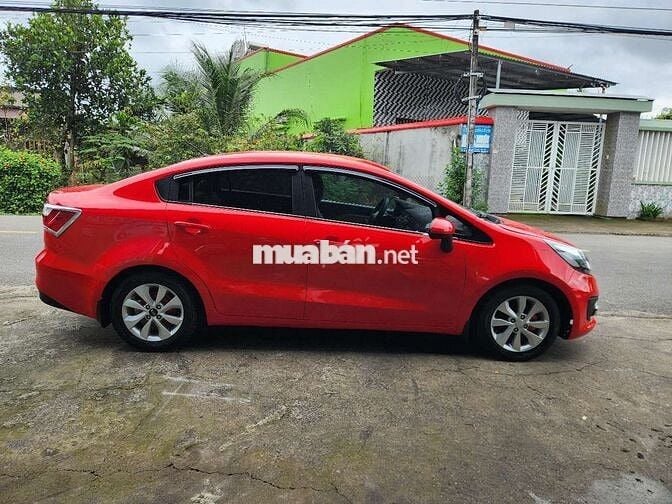 Kia rio 2015 1.4 MT Sedan