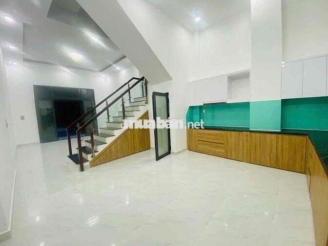 Nhà Đẹp Khu Dân Cư An Lộc , Giáp gò vấp cây cầu