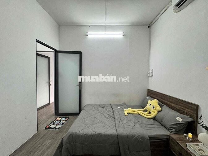 CHO THUÊ CHDV 2PN BAN CÔNG PHÚ NHUẬN