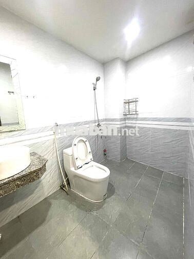 CHO THUÊ NHÀ CHÍNH CHỦ, 1 LẦU, 2PN, 2WC, NGUYỄN XÍ, P13, BÌNH THẠNH