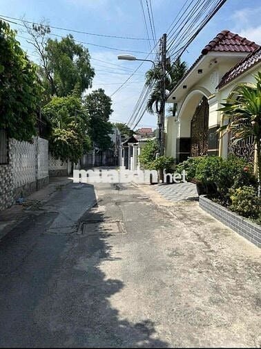 Đất Phú Hoà 6x21 gần ngã 3 Năm Sanh