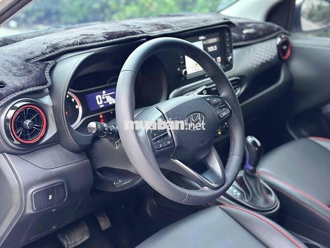 i10 sx 2022 1 chủ mua mới chạy 5v2 Km