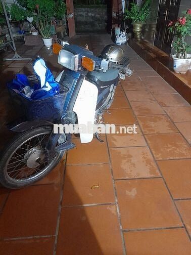 Cần bán xe 82 50c như hình con đẹp zin