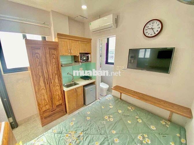 CHDV CHILL CHILL - Ngay VÒNG XOAY DÂN CHỦ - THANG MÁY, HẦM XE