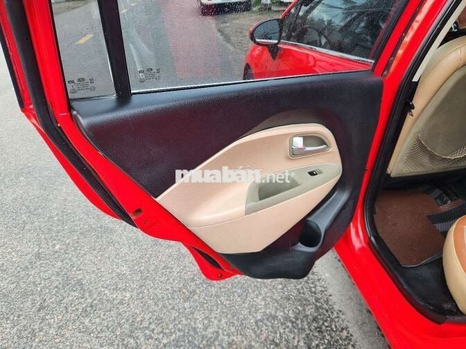 Kia rio 2015 1.4 MT Sedan