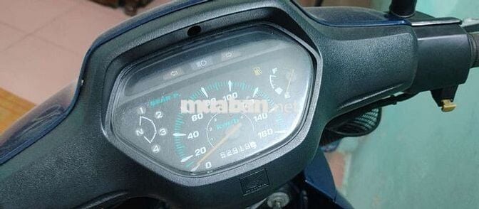 Xe weve anpha đời đầu máy đen zin