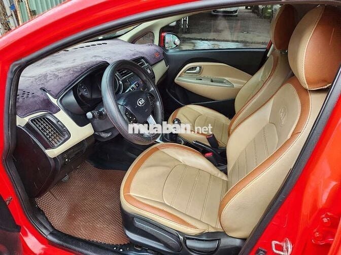 Kia rio 2015 1.4 MT Sedan