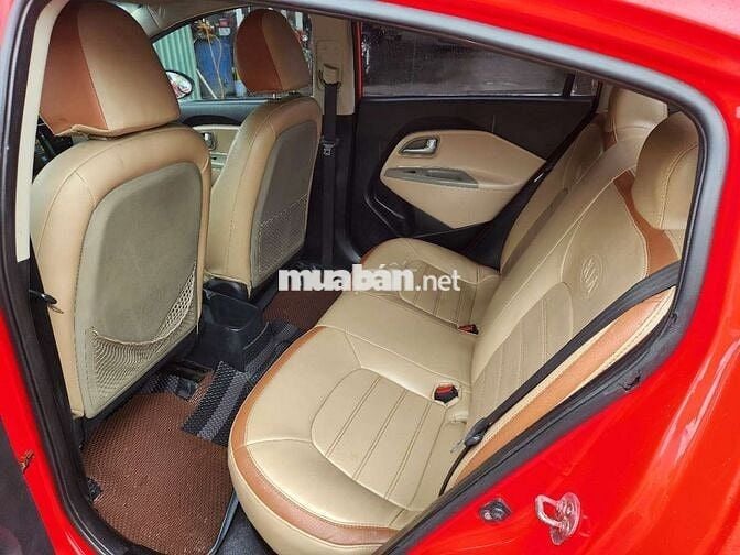 Kia rio 2015 1.4 MT Sedan