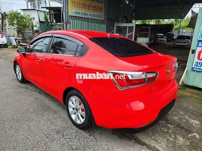 Kia rio 2015 1.4 MT Sedan
