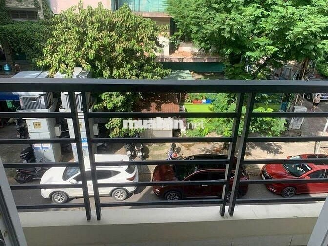 NHÀ MẶT TIỀN NGUYỄN TIỂU LA TIỆN Ở _ KINH DOANH _ VĂN PHÒNG CÔNG TY