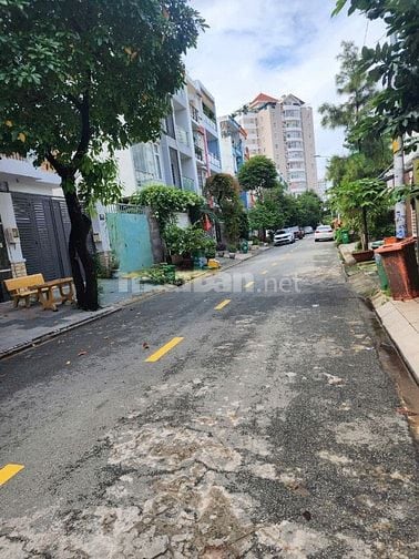 Siêu phẩm đẹp siêu sang 4 tầng (5x20) gần Nguyễn Quý Đức Quận 2 chỉ 30