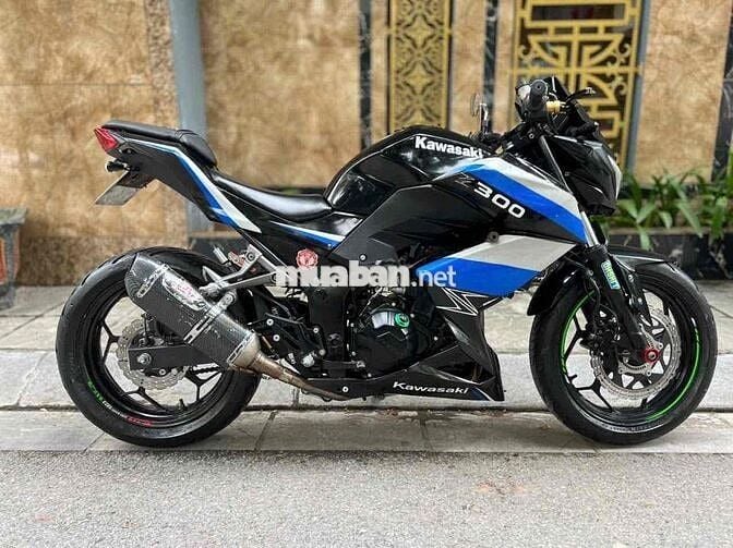 Kawasaki Z 300 abs biển số 29- xe đẹp chất- bô độ