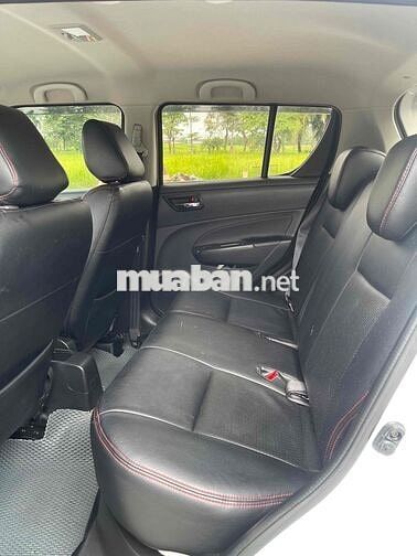 cần bán Suzuki swift 2016 AT xe đẹp xuất sắc