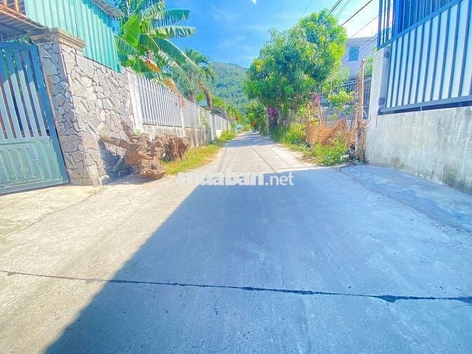 Cơ hội đầu tư vàng đất đẹp + dãy trọ sẵn thu nhập tại Phước Đồng