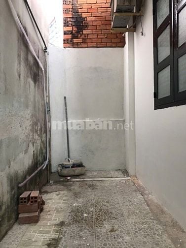 Bán gấp nhà hẻm 1283 Huỳnh Tấn Phát, Q.7, DT: 4,3 x 10m, sổ hồng riêng