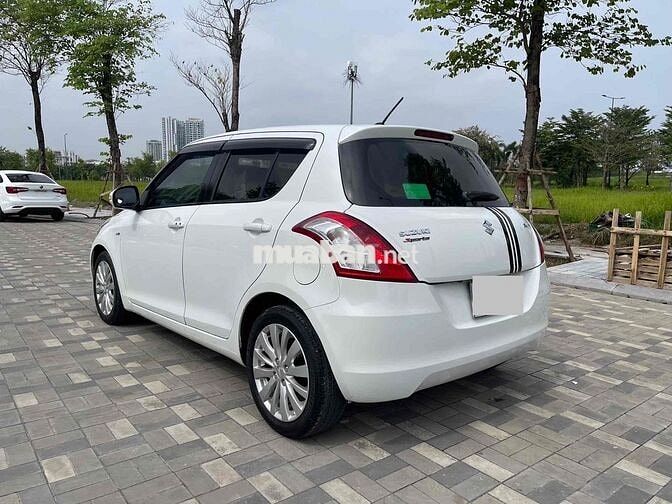 cần bán Suzuki swift 2016 AT xe đẹp xuất sắc