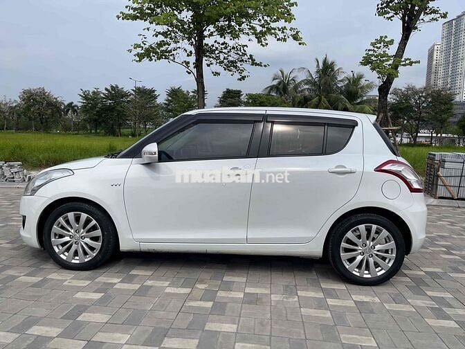 cần bán Suzuki swift 2016 AT xe đẹp xuất sắc